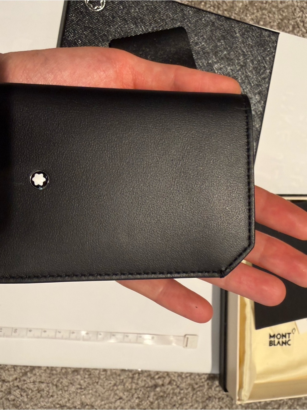 BNIB Montblanc Meisterstück Black Leather
Mini Wallet/ Full Set - Picture 14 of 14